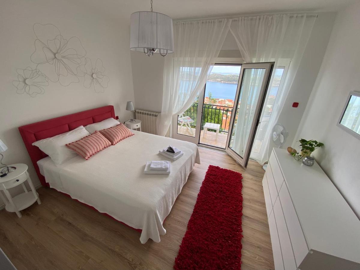 Apartman Betty Šibenik Eksteriør billede