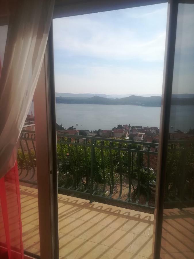 Apartman Betty Šibenik Eksteriør billede